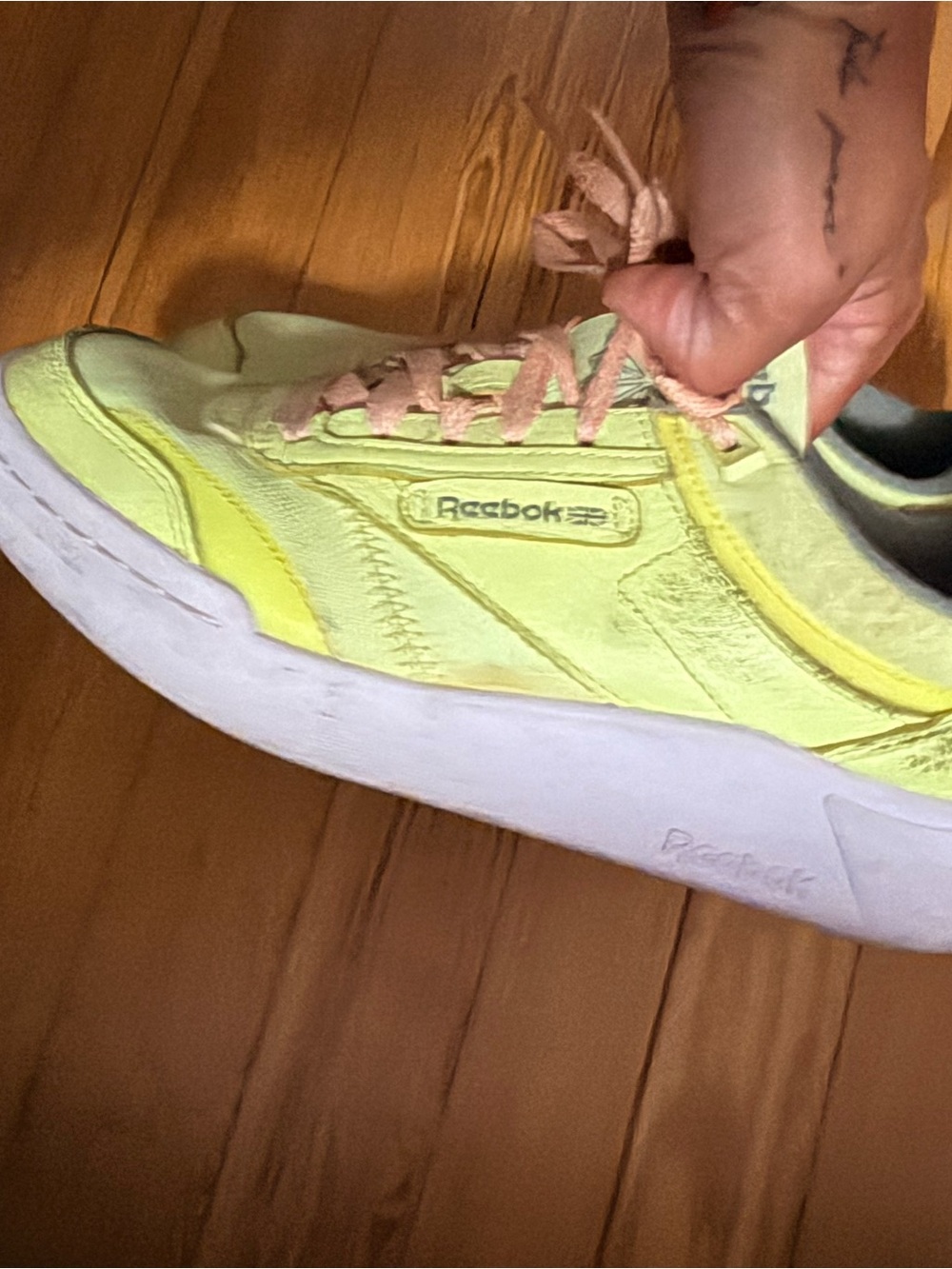 Reebok Yellow Sneakers with Pink Laces - Picture 3 of 5
